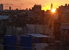 Abendsonne &uuml;ber La Habana (Foto: Teimi Castellanos de la Torre)